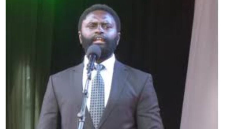 Kiambu Senator Karungo wa Thang'wa on Monday, April 13, confirmed that Nyandarua Senator John Methu was alright amid reports that he had been arrested.