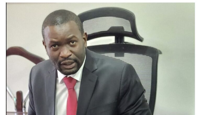 Senator Sifuna blasts Ruto, ODM 'expert' over fuel prices