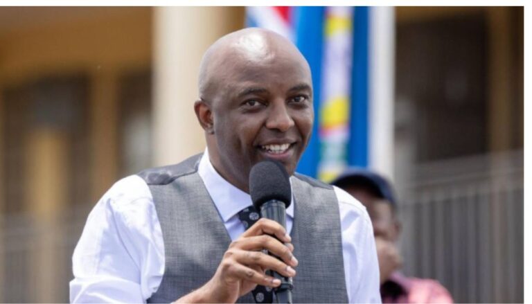 Governor Irungu Kanga'ata did not at any point mention the word 'Tutam' even as he joined President William Ruto during his development tour in Muranga County.