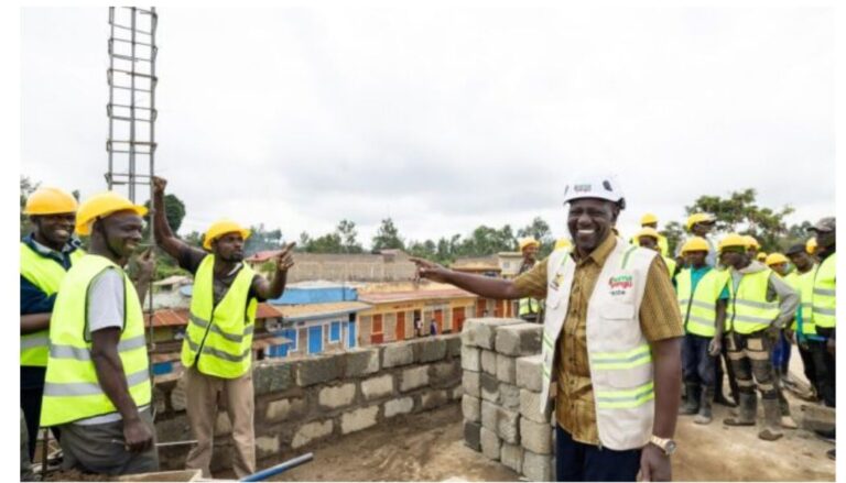 President William Ruto has castigated political leaders who want to act as gatekeepers for the political direction Central Kenya will take in the next election.