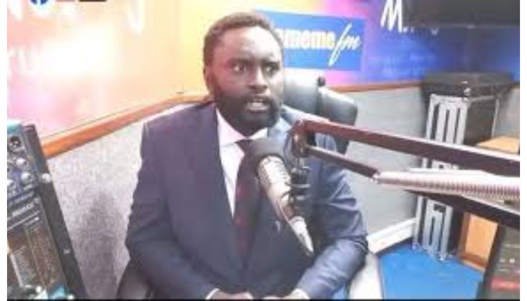 Nyandarua Senator John Methu has said he has claimed that he has not received his pay in the last six months, blaming his political position and support for the opposition.