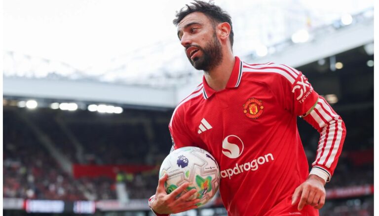 Manchester United midfielder Bruno Fernandes was named Premier League Player of the Season on Saturday.
