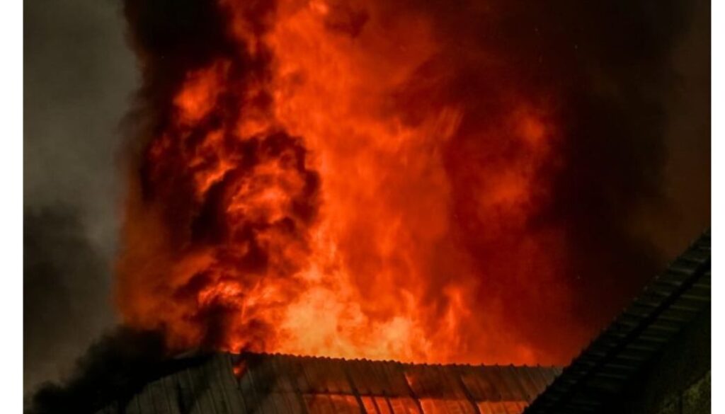 Traders at the Gikomba market in Nairobi are counting heavy losses following a massive fire that left several stalls destroyed. 