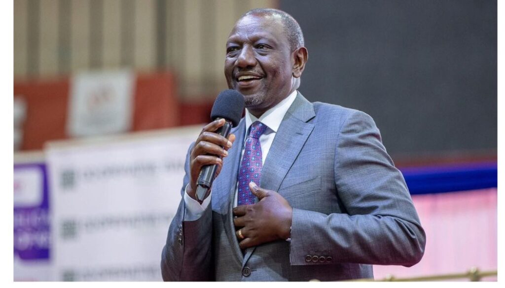 Ruto has directed county governors to absorb the 7,414 Universal Health Coverage (UHC) workers into permanent and pensionable (PnPs ) jobs.
